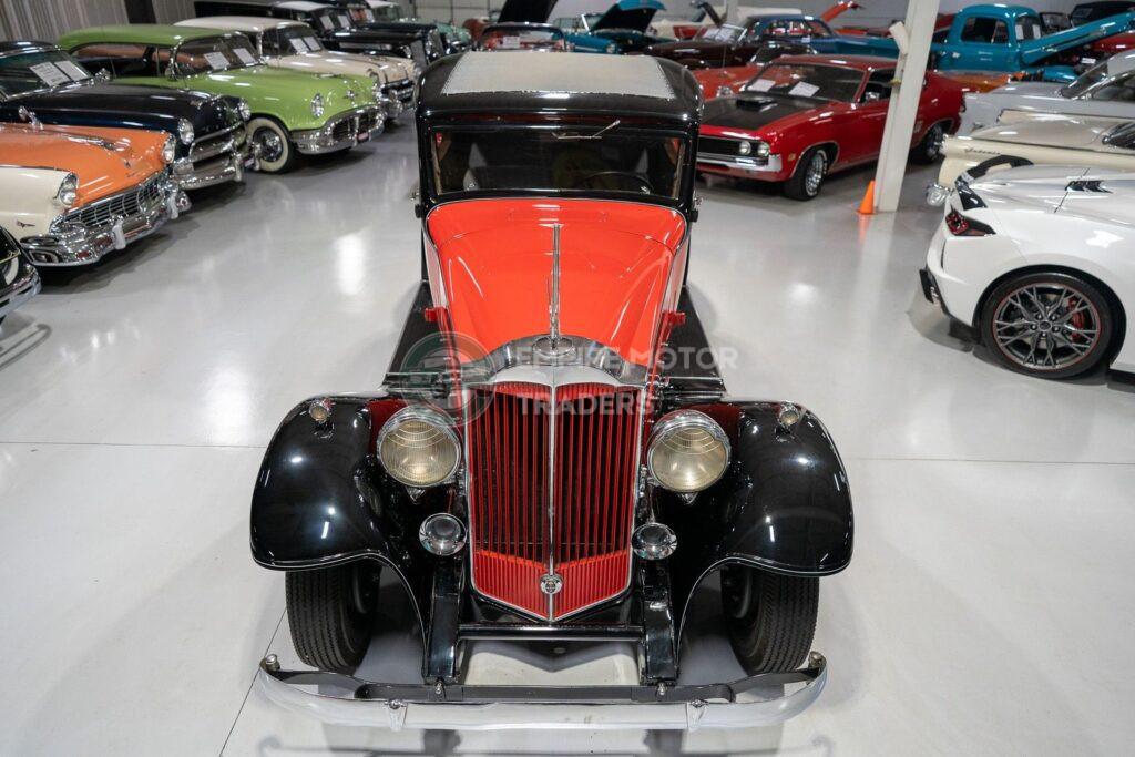 1933 Packard  Eight 5-Passenger Coupe