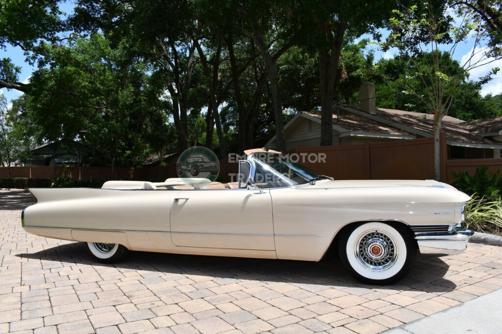 (SOLD)  1960 Cadillac  Series 62