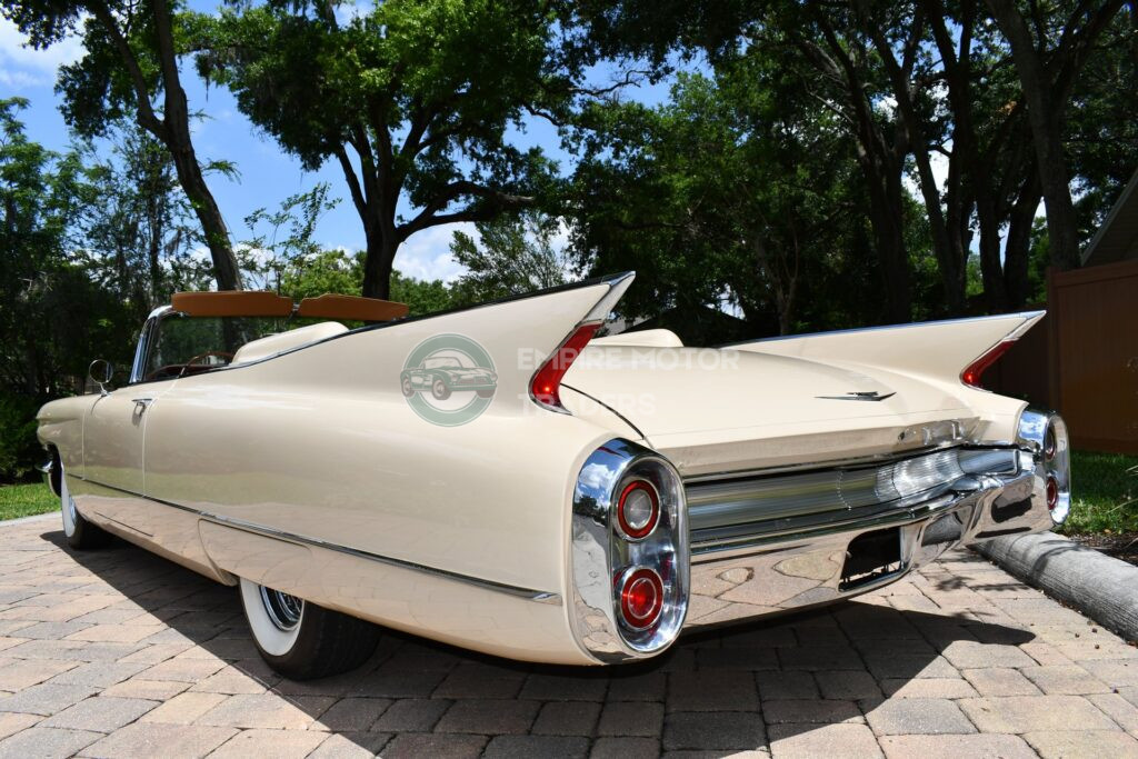 (SOLD)  1960 Cadillac  Series 62
