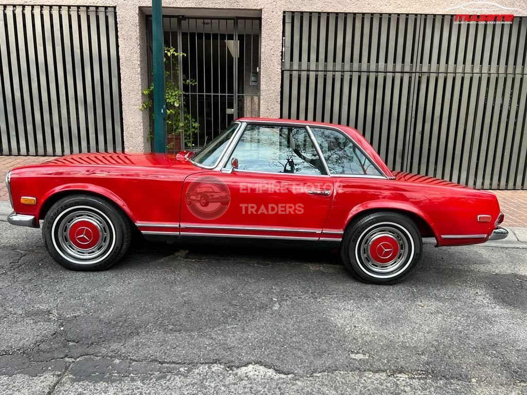 1969 MERCEDES  280 SL
