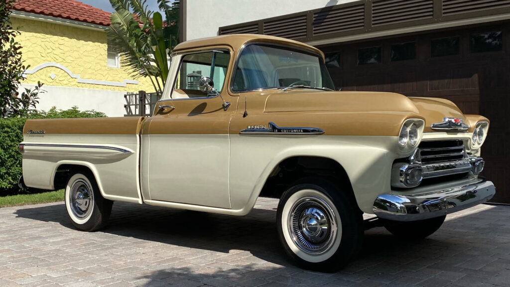 1958 Chevrolet Apache Pickup