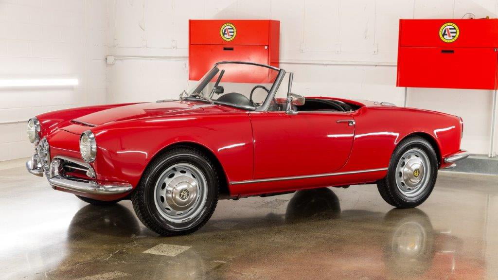 1966 Alfa Romeo Giulia Spider Veloce