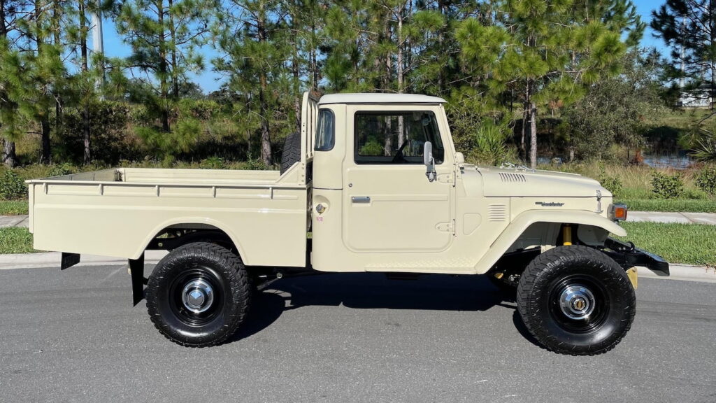1979 Toyota Land Cruiser Pickup