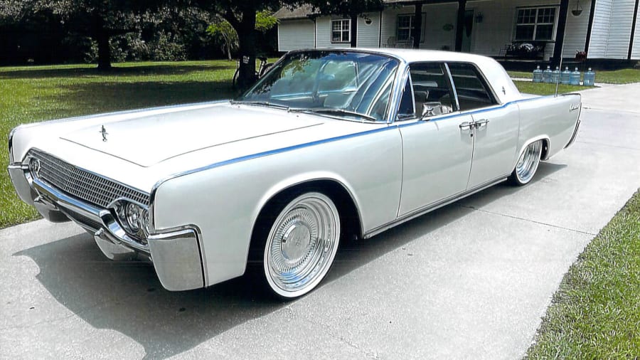 1961 Lincoln Continental