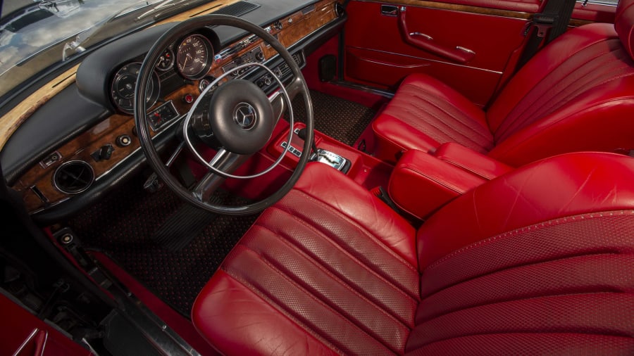 1971 Mercedes-Benz 300SEL