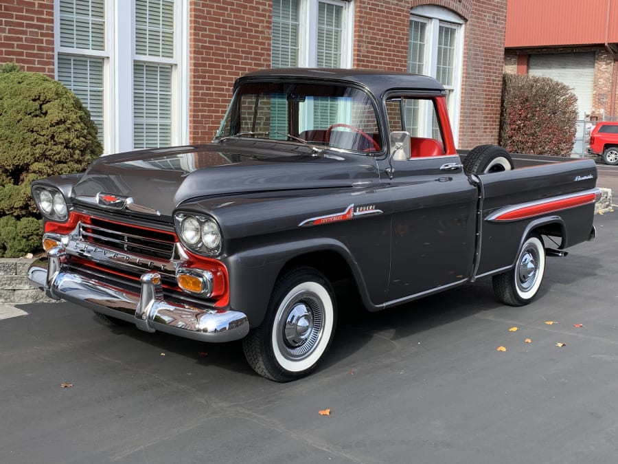 1958 Chevrolet Apache Pickup