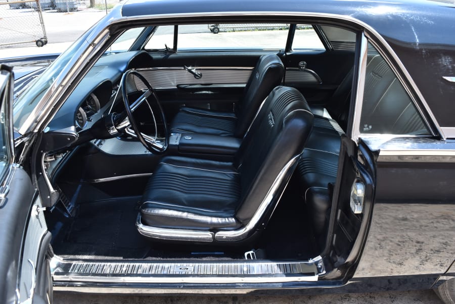 1963 Ford Thunderbird