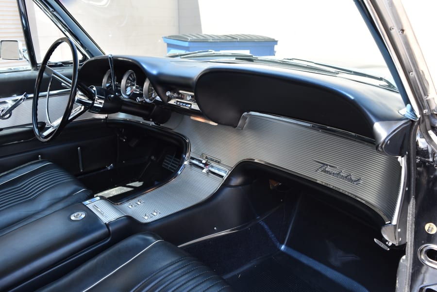 1963 Ford Thunderbird