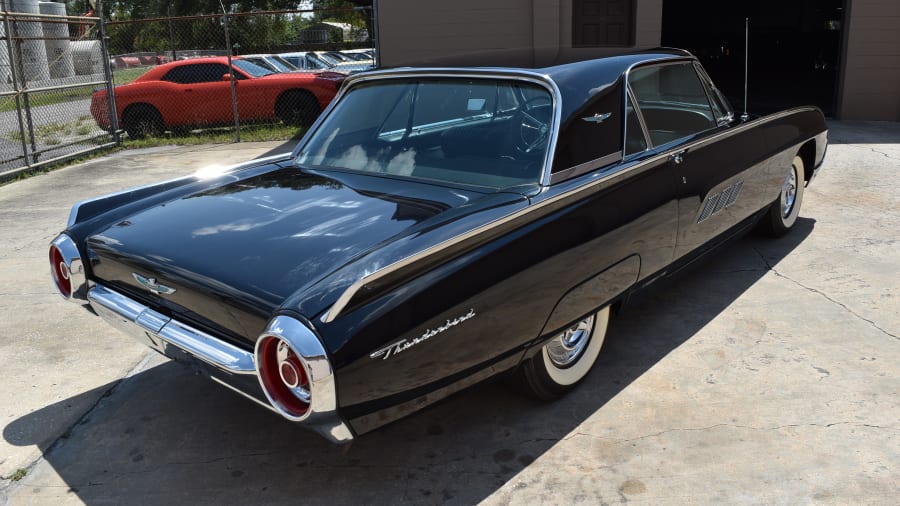 1963 Ford Thunderbird
