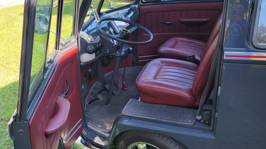 1974 Volkswagen Type II Bus