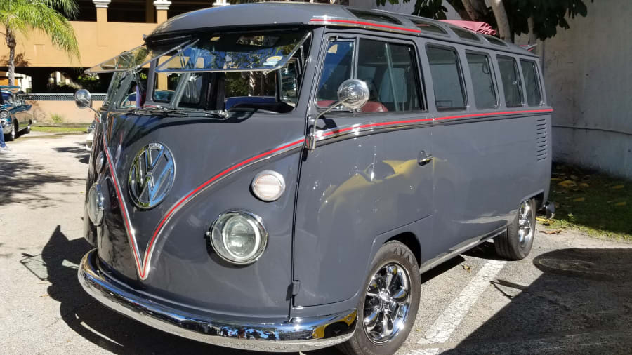 1974 Volkswagen Type II Bus