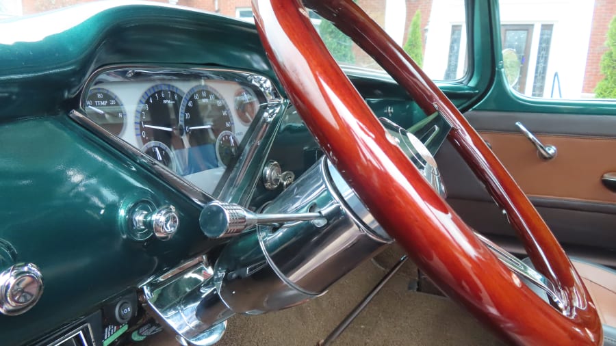 1958 Chevrolet Apache Pickup