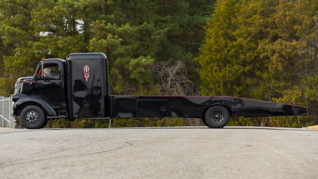 1941 Chevrolet Custom COE Flatbed