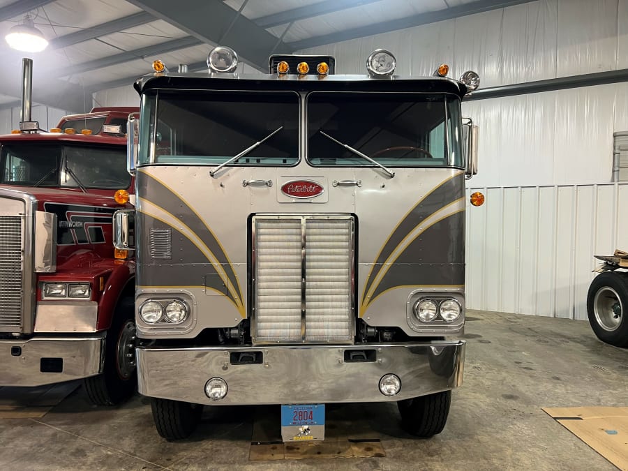 1970 Peterbilt 352