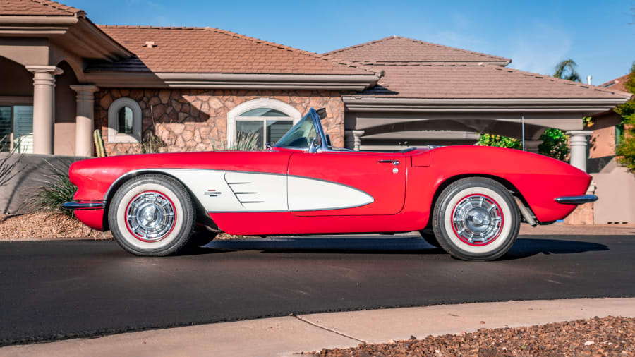1961 Chevrolet Corvette Convertible