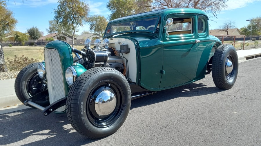 1932 Assembled Ford 5-Window Coupe