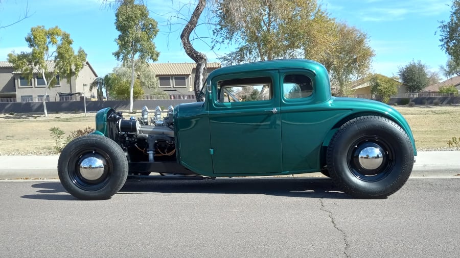 1932 Assembled Ford 5-Window Coupe