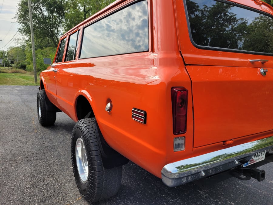 1971 Chevrolet Suburban