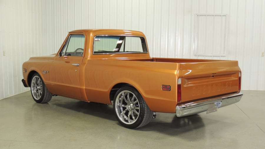 1972 Chevrolet C10 Custom Pickup