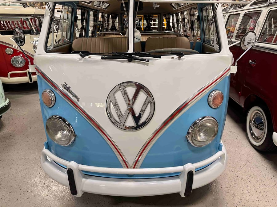1974 Volkswagen Type II Bus