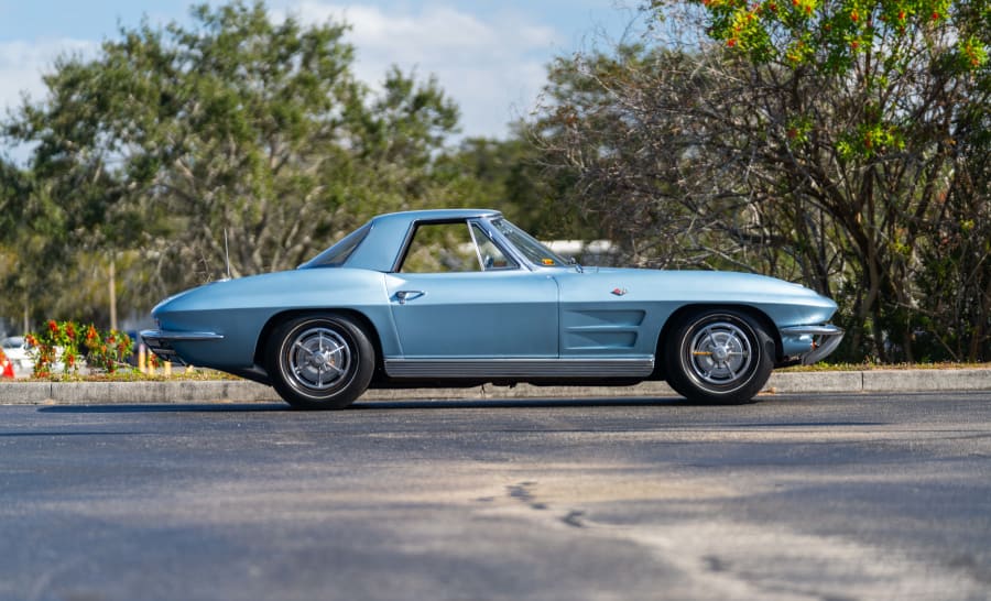 1963 Chevrolet Corvette Convertible