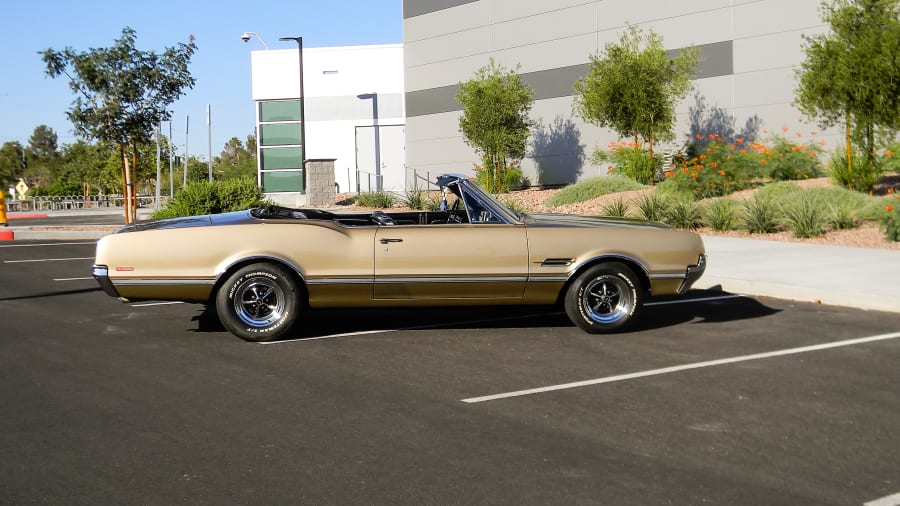 1966 Oldsmobile 442 Convertible