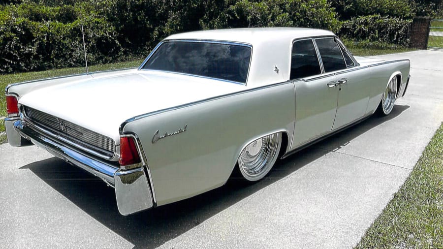 1961 Lincoln Continental