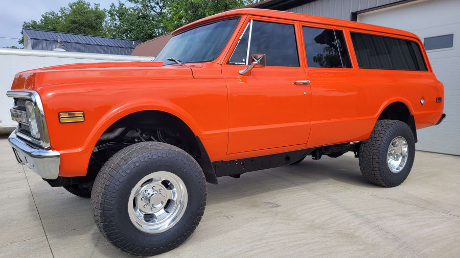 1971 Chevrolet Suburban