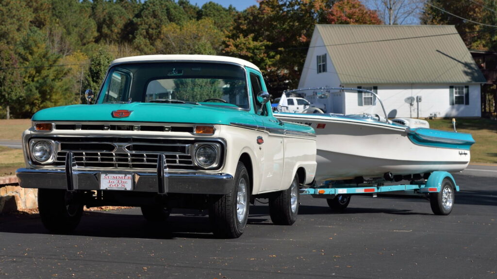 1966 Ford F100 Custom Pickup