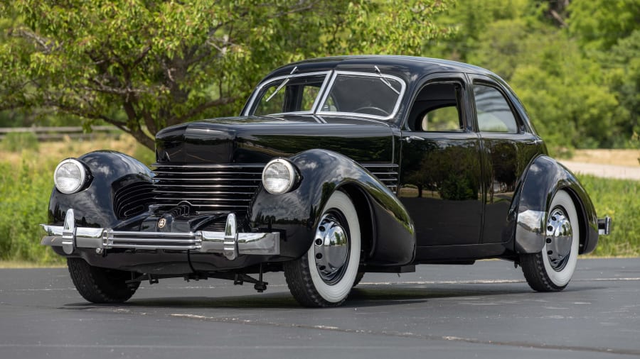 1937 Cord 812 Westchester Sedan