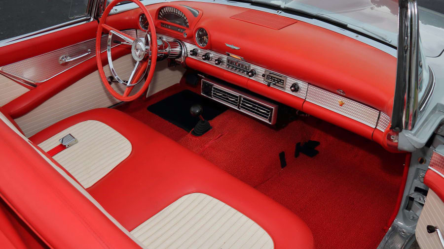 1956 Ford Thunderbird