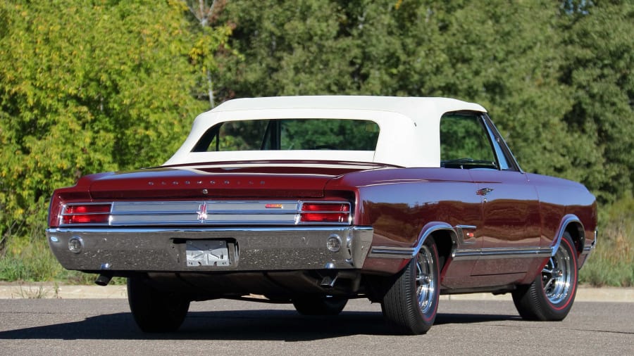 1965 Oldsmobile 442 Convertible