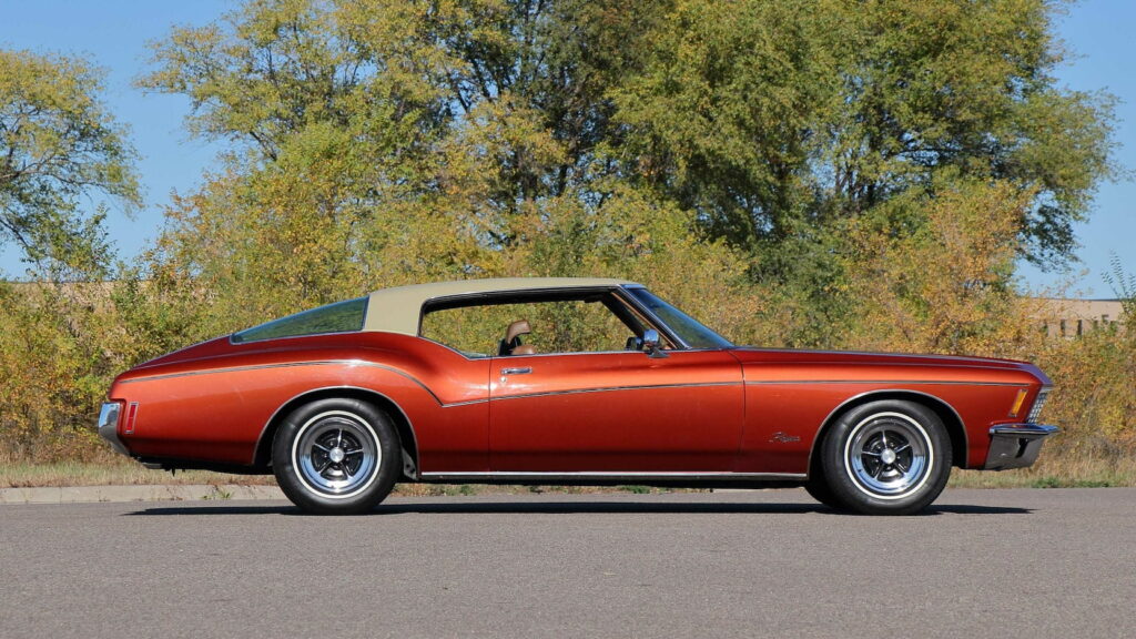 1972 Buick Riviera
