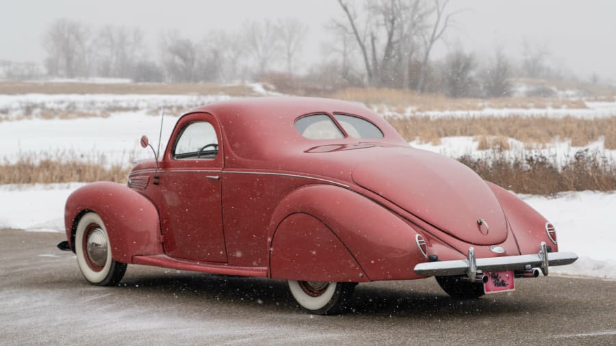 1938 Lincoln Zephyr Coupe