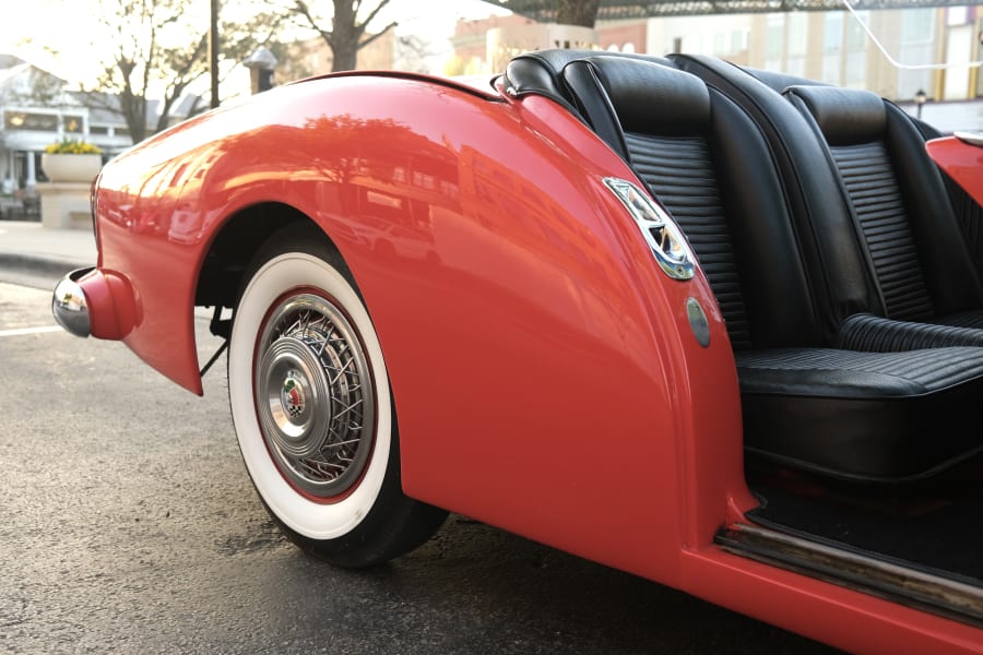 1954 Kaiser Darrin Convertible