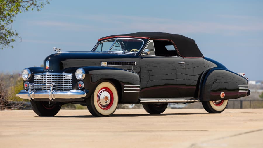 1941 Cadillac Series 62 Convertible Coupe
