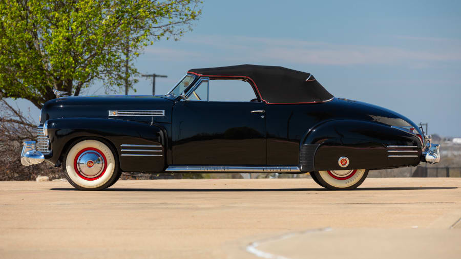 1941 Cadillac Series 62 Convertible Coupe