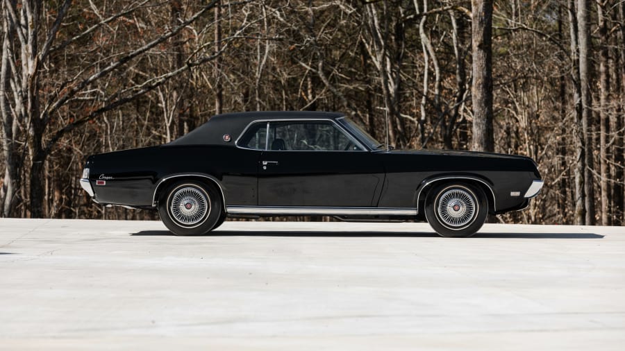 1969 Mercury Cougar XR-7