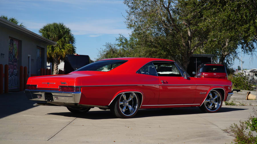 1966 Chevrolet Impala SS