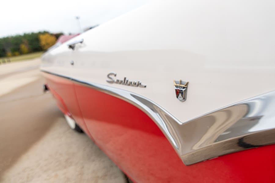 1955 Ford Fairlane Sunliner