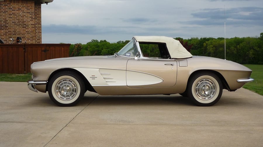 1961 Chevrolet Corvette Convertible
