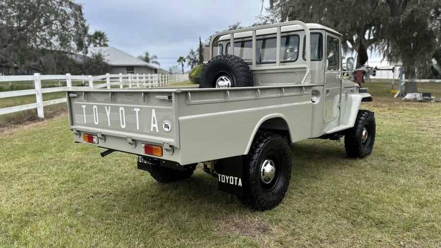 1981 Toyota HJ-47 Land Cruiser Pickup