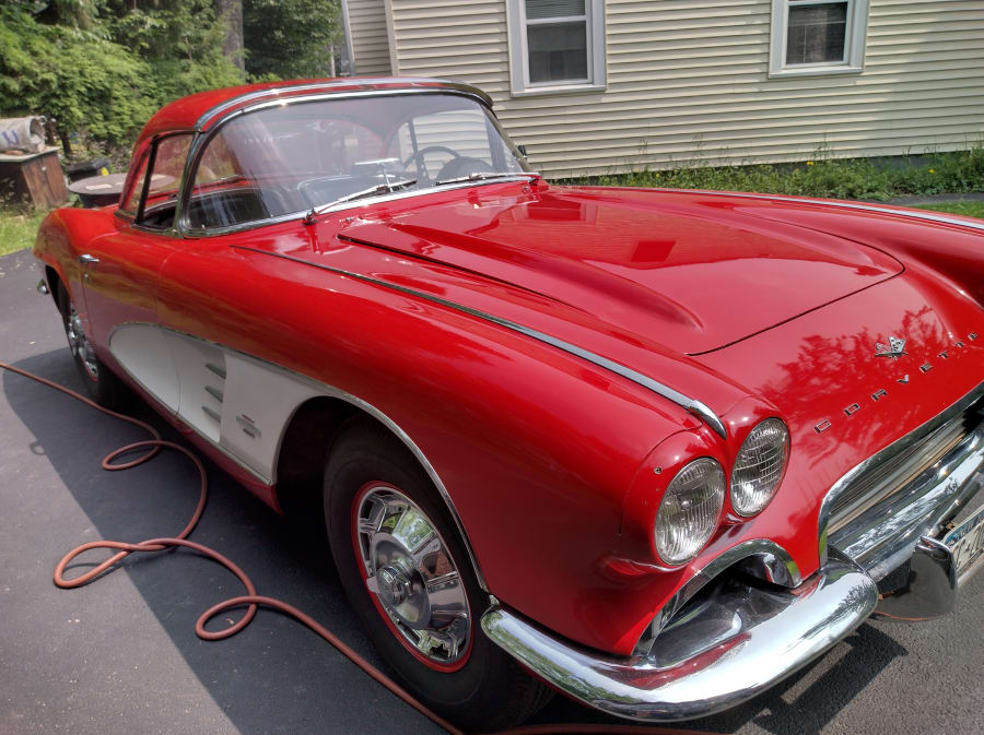 1961 Chevrolet Corvette Convertible